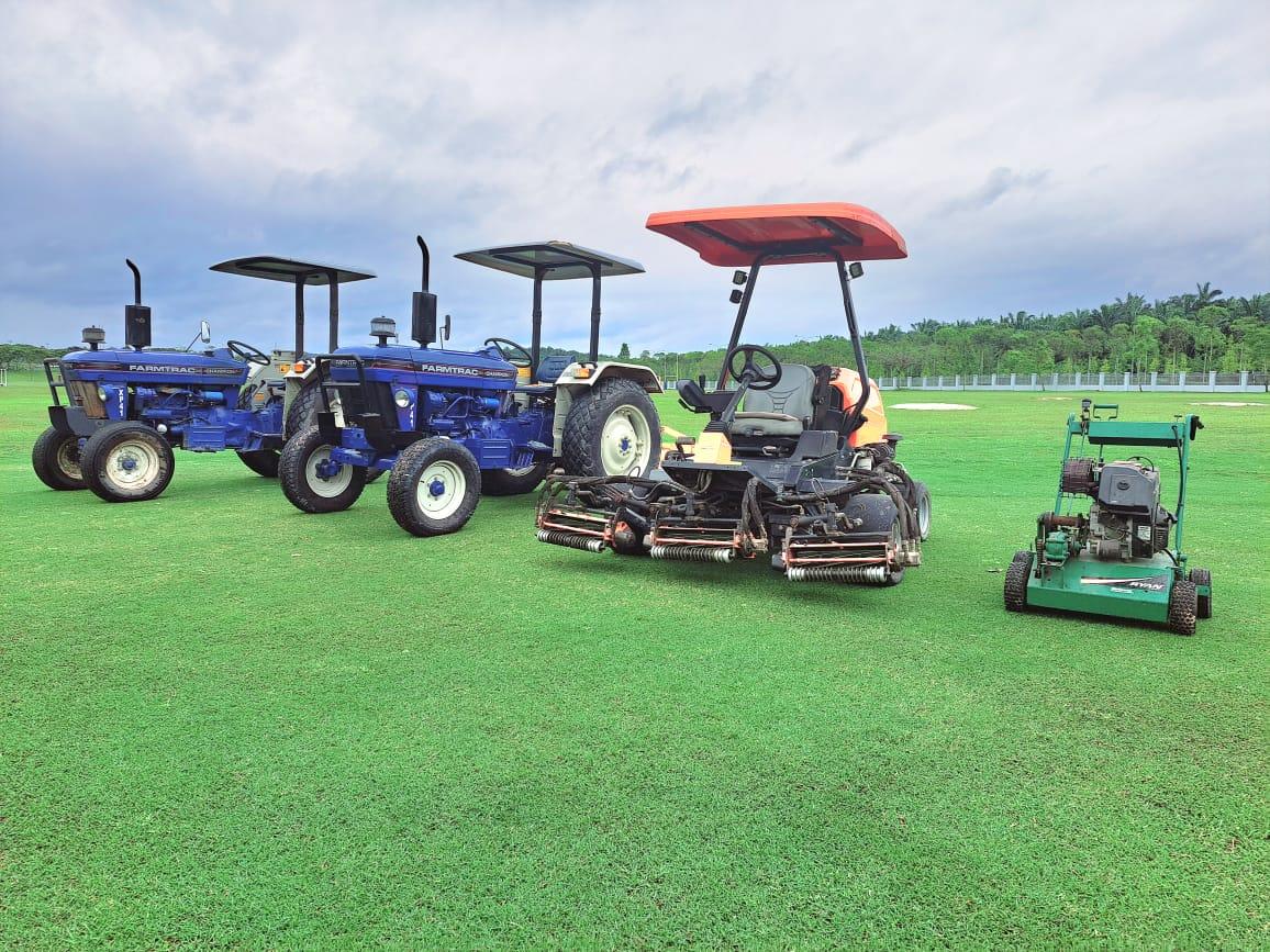 Highland Landscapes equipment lineup
