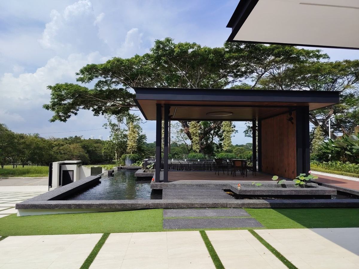 Completed pool pavilion garden, built result